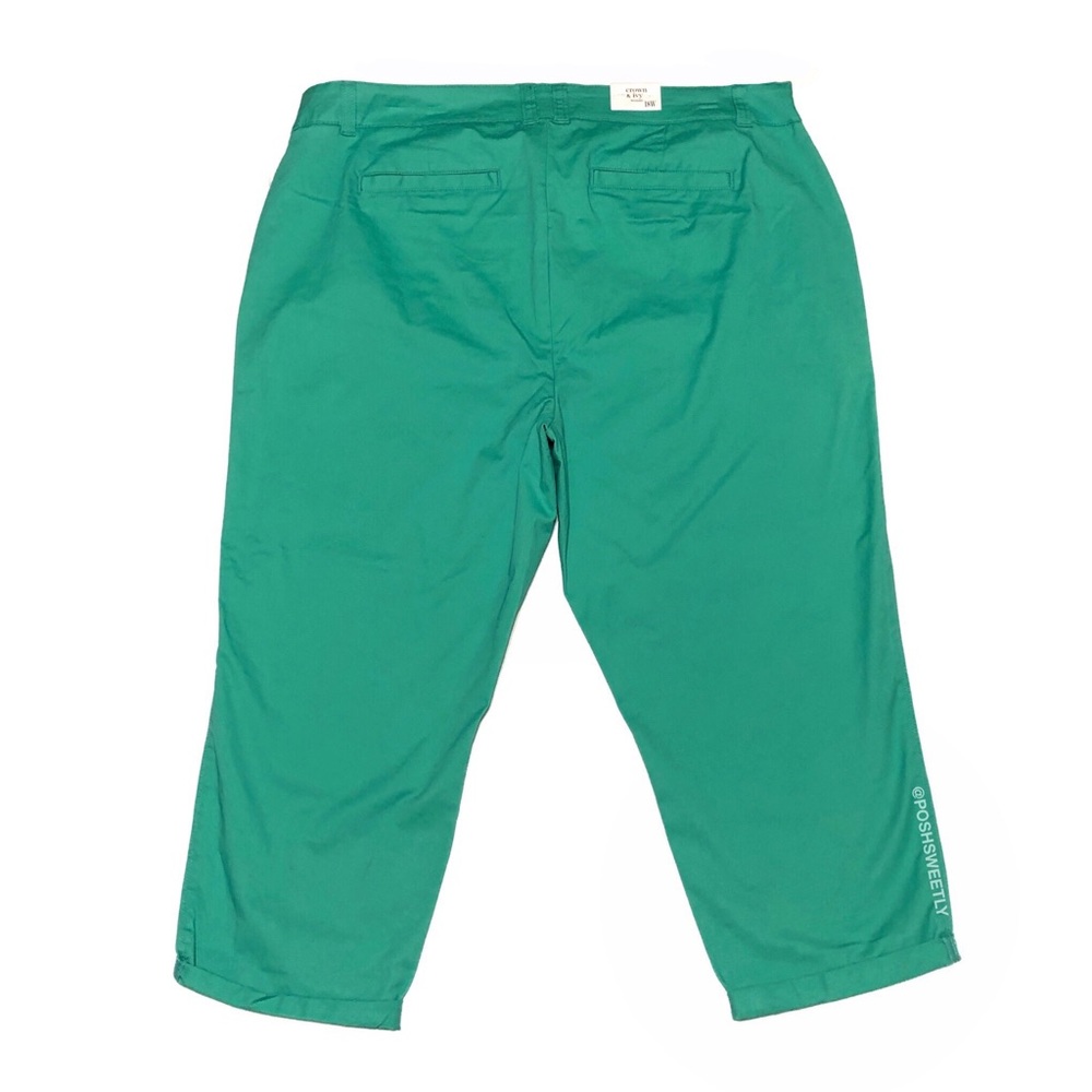NWT Crown & Ivy Jade Curvy Crops - Picture 2 of 9